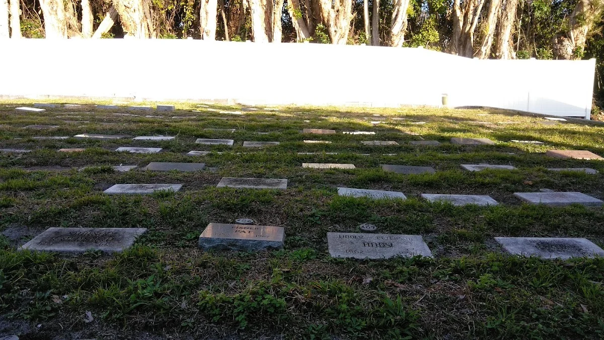Honor Thy Pet Cremation - Green Mounds Pet Cemetery